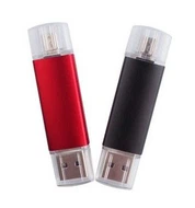 Péarla USB 2 in 1 a chuig do ríomhaire